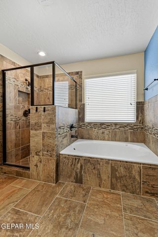 405 Saltford Place, El Paso, TX 79928