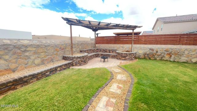 405 Saltford Place, El Paso, TX 79928