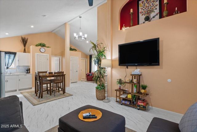 421 W Moffatt Street, Superior, AZ 85173