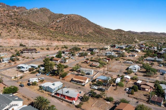 421 W Moffatt Street, Superior, AZ 85173