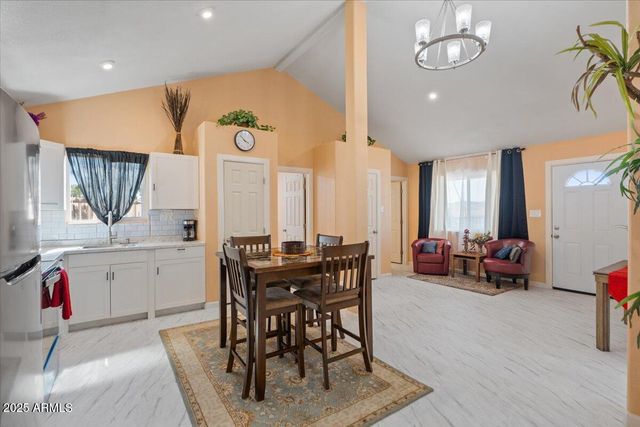 421 W Moffatt Street, Superior, AZ 85173