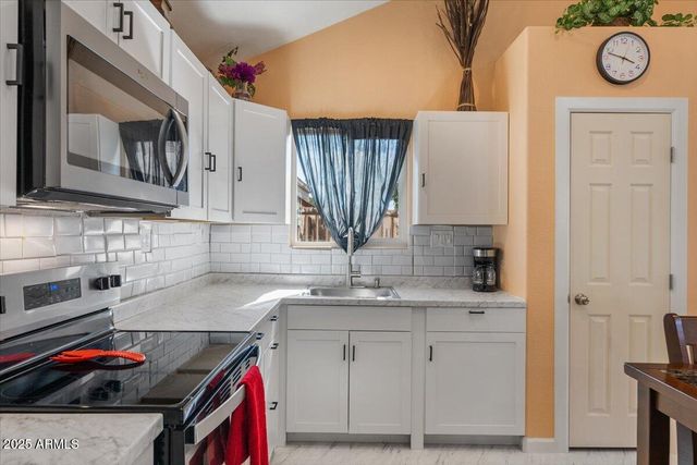 421 W Moffatt Street, Superior, AZ 85173