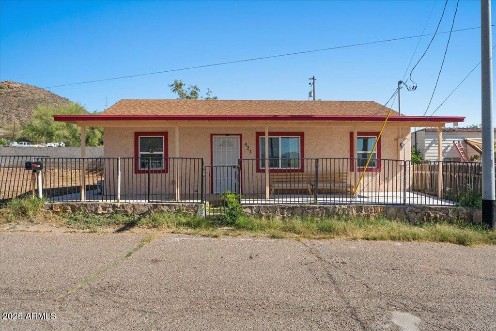 421 W Moffatt Street, Superior, AZ 85173