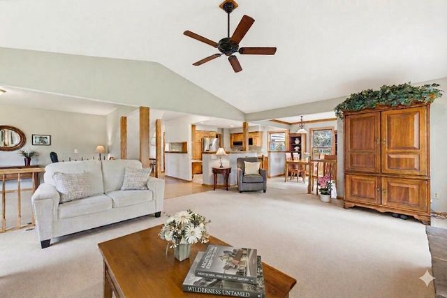 W329N4063 High Hill COURT, Nashotah, WI 53058