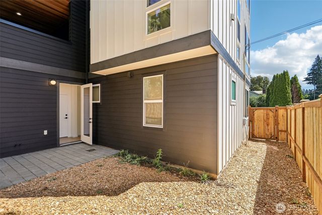 1516 NE 147th Street, Shoreline, WA 98155