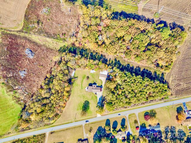 2844 Hickory Highway, Statesville, NC 28677