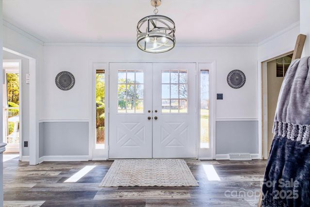 2844 Hickory Highway, Statesville, NC 28677