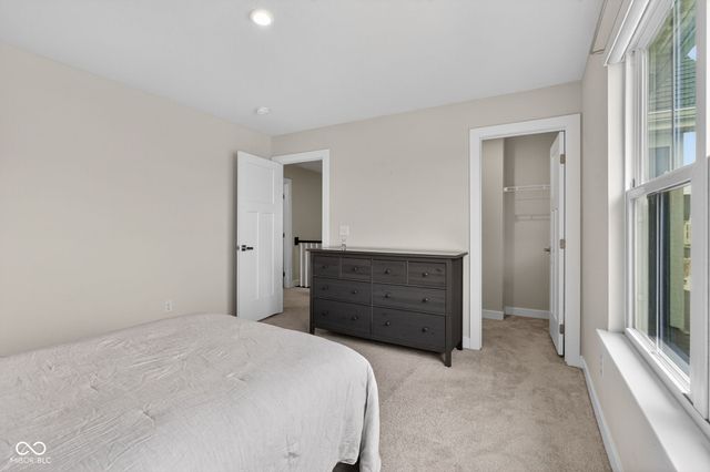 1066 Woodglen Drive, Westfield, IN 46074