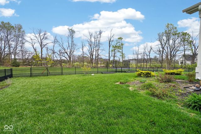 1066 Woodglen Drive, Westfield, IN 46074