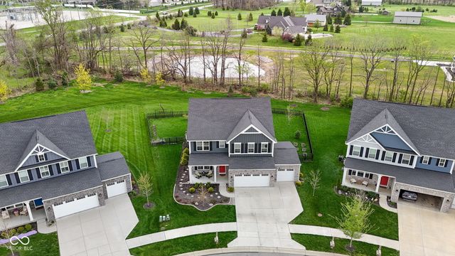1066 Woodglen Drive, Westfield, IN 46074