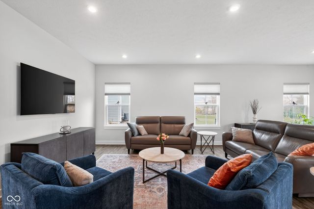 1066 Woodglen Drive, Westfield, IN 46074