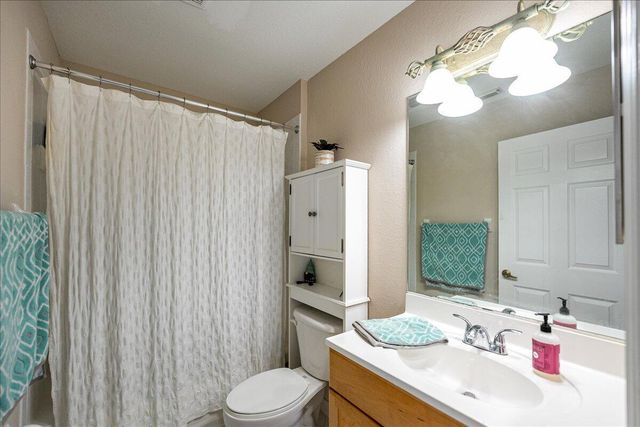 106 SE Crosspoint Drive, Port St Lucie, FL 34983