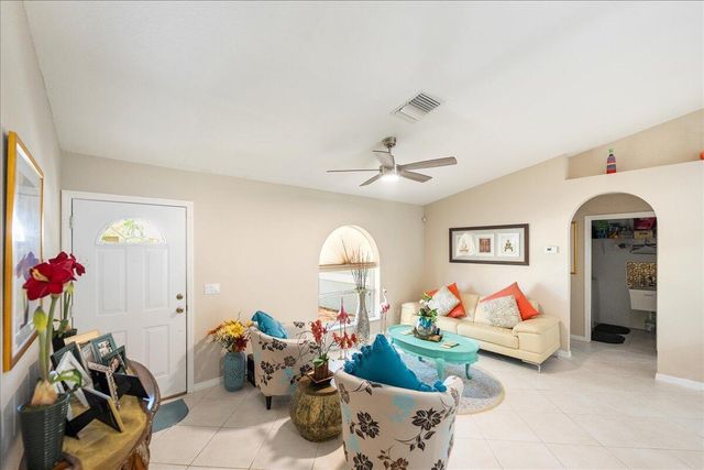 106 SE Crosspoint Drive, Port St Lucie, FL 34983