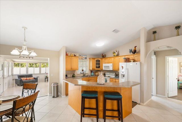 106 SE Crosspoint Drive, Port St Lucie, FL 34983