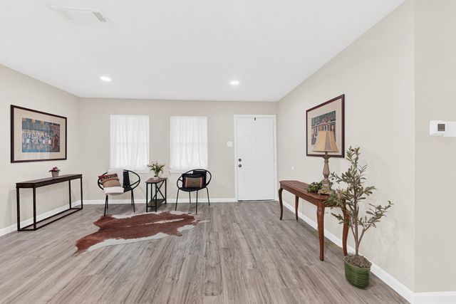 745 Pinehurst Drive, Richardson, TX 75080