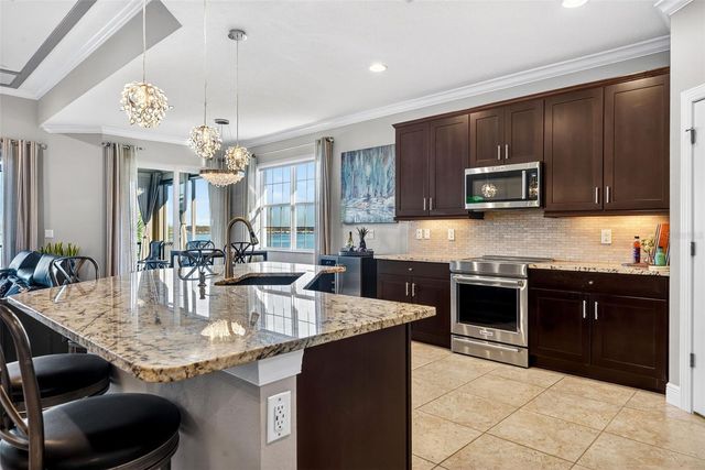 1254 RIVERSCAPE STREET D, Bradenton, FL 34208