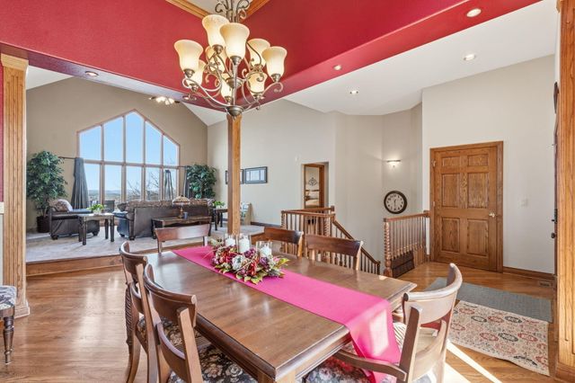 165 Split Rock Drive, Hollister, MO 65672