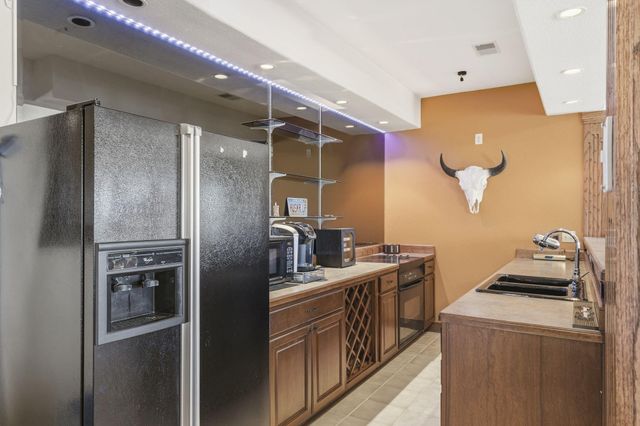 165 Split Rock Drive, Hollister, MO 65672