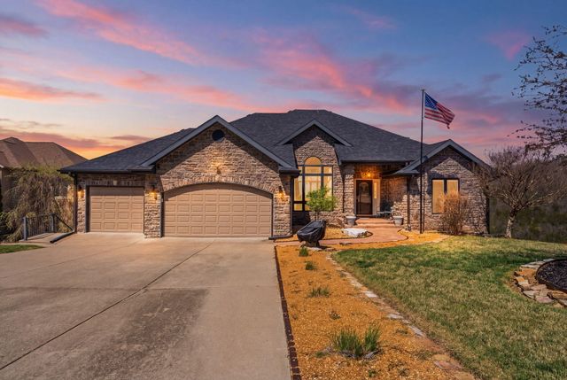 165 Split Rock Drive, Hollister, MO 65672