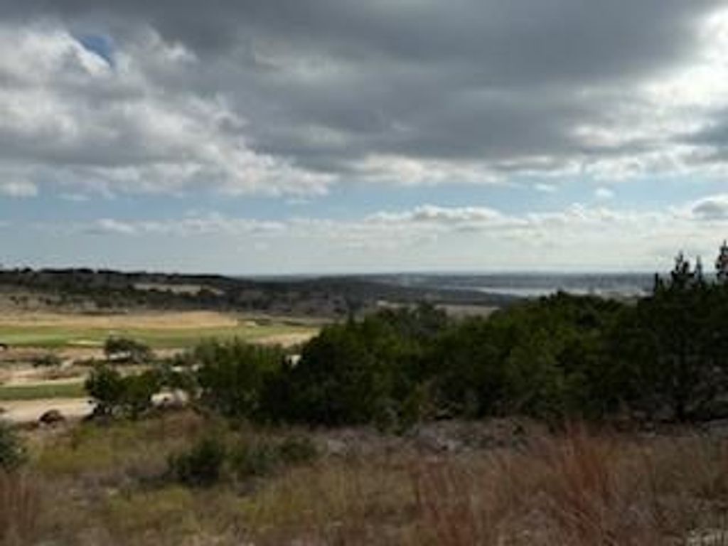 20601 Vergari DR, Spicewood, TX 78669