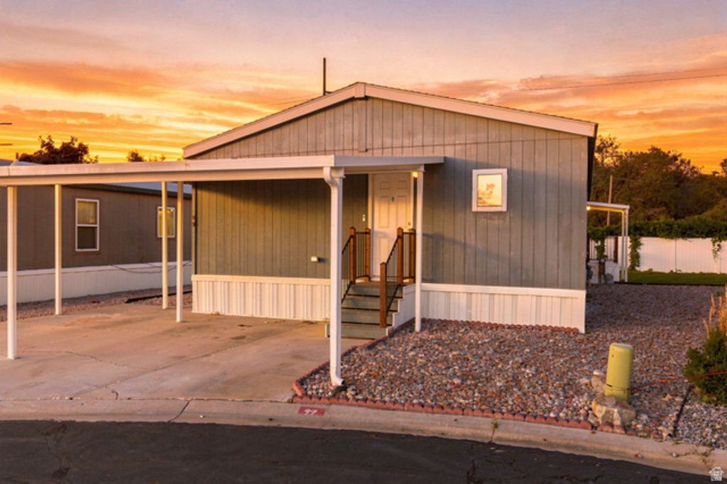 1594 W 400 S #99, Salt Lake City, UT 84104 — exterior