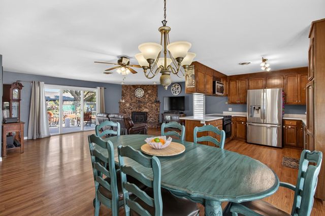 1475 Geary Cir, Yuba City, CA 95993