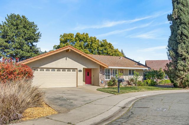 1475 Geary Cir, Yuba City, CA 95993