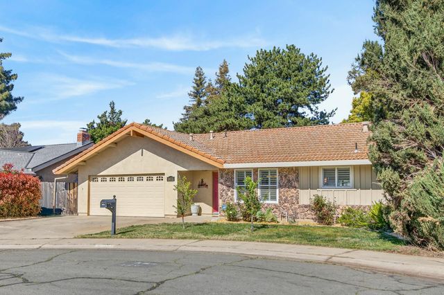 1475 Geary Cir, Yuba City, CA 95993