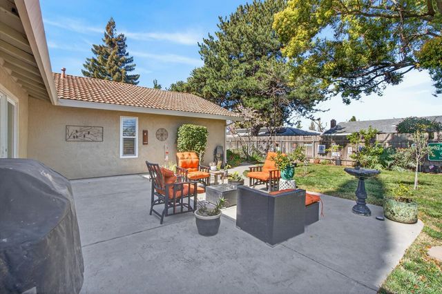 1475 Geary Cir, Yuba City, CA 95993