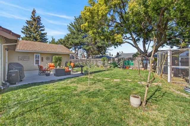 1475 Geary Cir, Yuba City, CA 95993