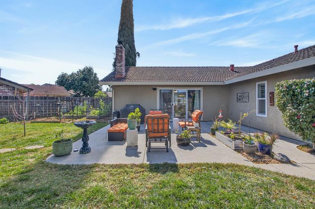 1475 Geary Cir, Yuba City, CA 95993