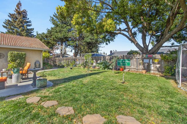 1475 Geary Cir, Yuba City, CA 95993