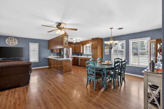 1475 Geary Cir, Yuba City, CA 95993