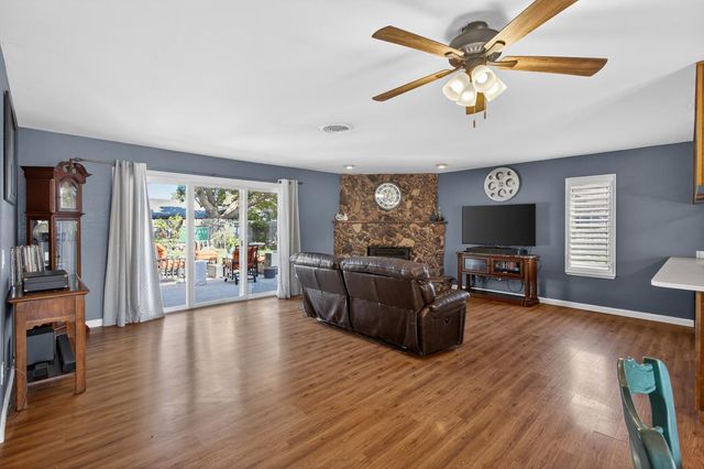 1475 Geary Cir, Yuba City, CA 95993