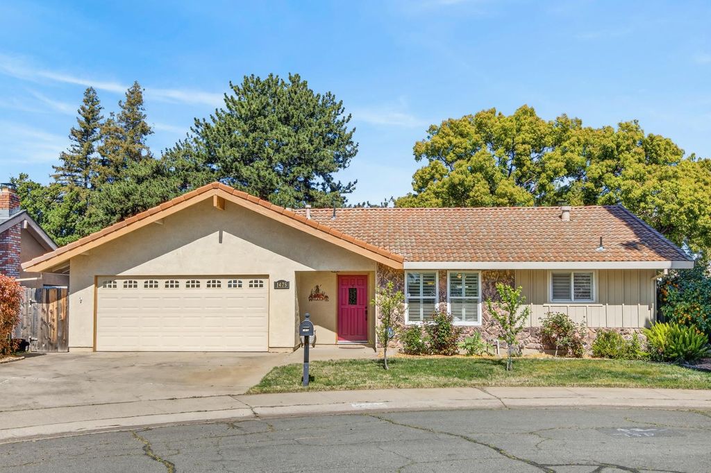 1475 Geary Cir, Yuba City, CA 95993