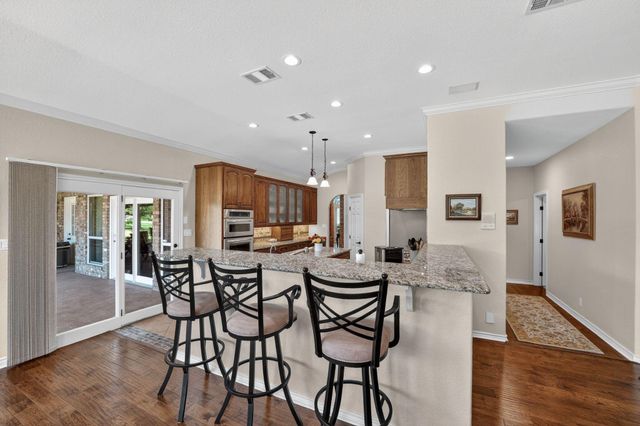 104 Lakewood TRL, Leander, TX 78641