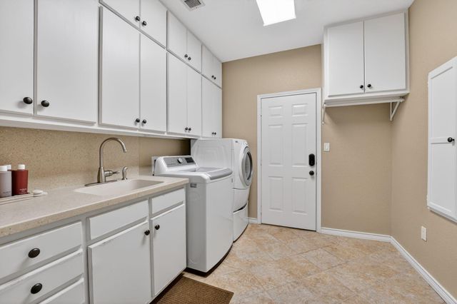 104 Lakewood TRL, Leander, TX 78641