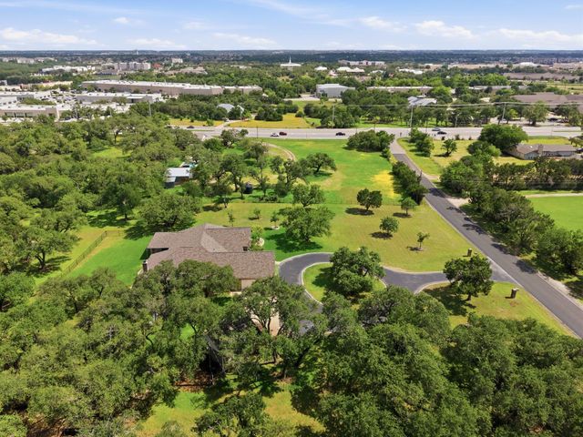 104 Lakewood TRL, Leander, TX 78641