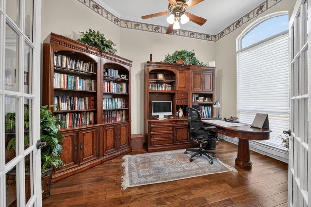 104 Lakewood TRL, Leander, TX 78641