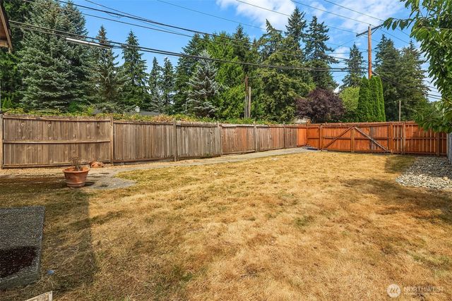 21010 22nd Avenue W, Lynnwood, WA 98036