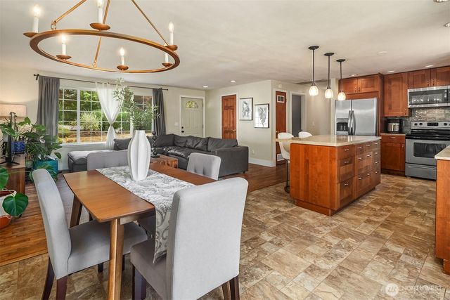 21010 22nd Avenue W, Lynnwood, WA 98036