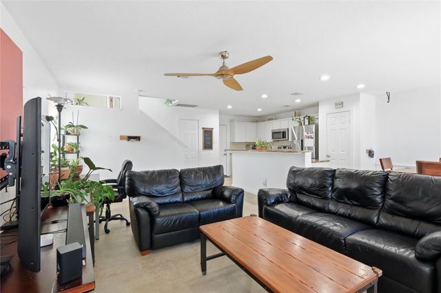 151 Anise Tree Place, The Woodlands, TX 77382