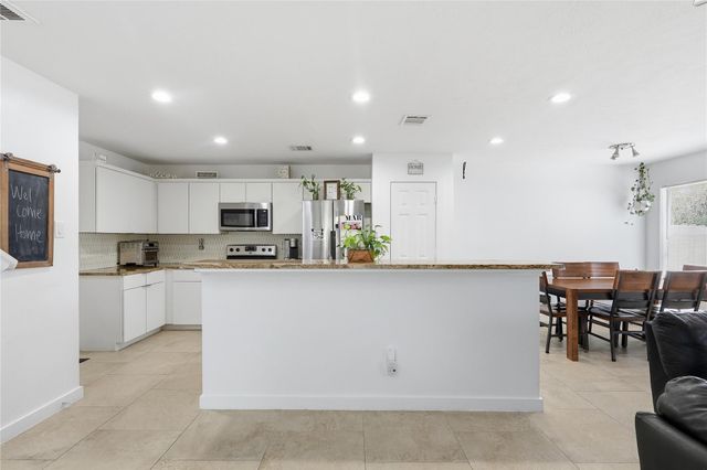 151 Anise Tree Place, The Woodlands, TX 77382