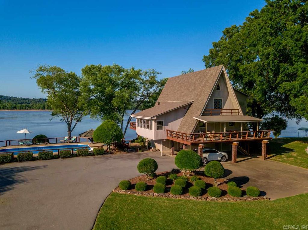 12910 County Farm Road, Little Rock, AR 72223