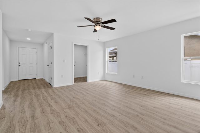 1003 AVENUE A, Haines City, FL 33844