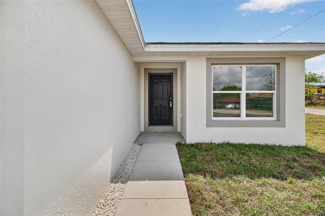 1003 AVENUE A, Haines City, FL 33844
