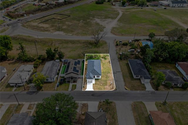 1003 AVENUE A, Haines City, FL 33844