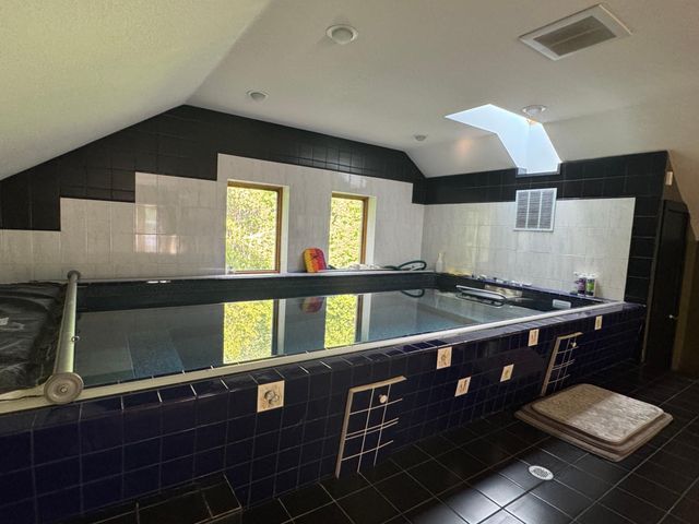 3720 Denmark Court E, Eagan, MN 55123