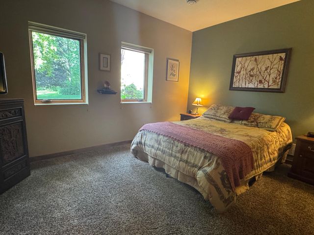 3720 Denmark Court E, Eagan, MN 55123