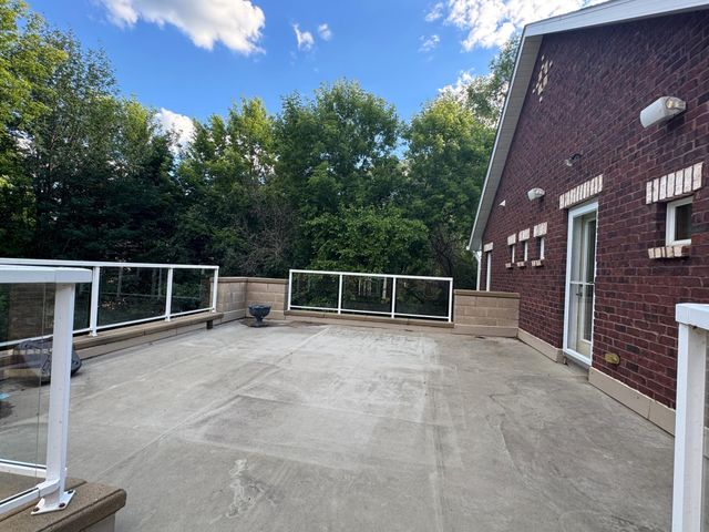 3720 Denmark Court E, Eagan, MN 55123